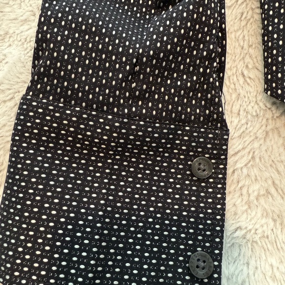 Express, NWOT, Black & Silver Dotted, Fitted, Button Down Blouse, in size XS. - Picture 10 of 11
